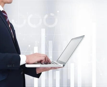 eFax(イーファックス)って何？ 普通のFAXとどう違うの？