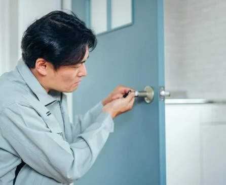 【賃貸 退去】トラブルにならないための対策を紹介！費用の相場を解説